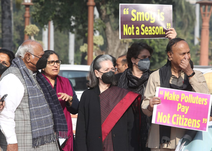 'Children dying, elderly suffering': Sonia, Priyanka target Centre over air pollution | 'Children dying, elderly suffering': Sonia, Priyanka target Centre over air pollution 'Children dying, elderly suffering': Sonia, Priyanka target Centre over air pollution | 'Children dying, elderly suffering': Sonia, Priyanka target Centre over air pollution