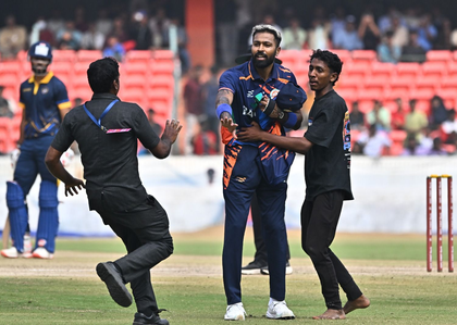 Hardik Pandya mania forces venue shift for Baroda–Gujarat SMAT match | Hardik Pandya mania forces venue shift for Baroda–Gujarat SMAT match