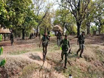 Security forces foil Maoists' bid, dispose three IED pressure-cooker bomb | Security forces foil Maoists' bid, dispose three IED pressure-cooker bomb