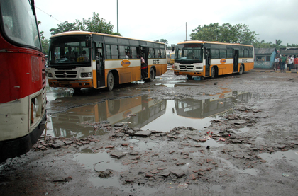 510 out of 3,986 roads under PMGSY found to be of poor quality: Centre | 510 out of 3,986 roads under PMGSY found to be of poor quality: Centre