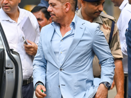 Delhi court to hear money laundering complaint against Robert Vadra today | Delhi court to hear money laundering complaint against Robert Vadra today Delhi court to hear money laundering complaint against Robert Vadra today | Delhi court to hear money laundering complaint against Robert Vadra today