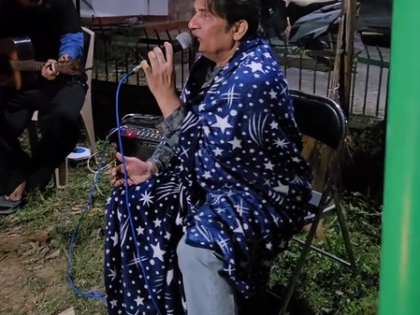 Shekhar Suman leaves anyone stunned with his beautiful rendition of Kishore Kumar's 'Zindagi Ka Safar' | Shekhar Suman leaves anyone stunned with his beautiful rendition of Kishore Kumar's 'Zindagi Ka Safar' Shekhar Suman leaves anyone stunned with his beautiful rendition of Kishore Kumar's 'Zindagi Ka Safar' | Shekhar Suman leaves anyone stunned with his beautiful rendition of Kishore Kumar's 'Zindagi Ka Safar'