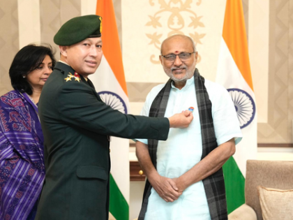 Vice-President Radhakrishnan contributes one month's salary to Armed Forces Flag Day Fund | Vice-President Radhakrishnan contributes one month's salary to Armed Forces Flag Day Fund Vice-President Radhakrishnan contributes one month's salary to Armed Forces Flag Day Fund | Vice-President Radhakrishnan contributes one month's salary to Armed Forces Flag Day Fund