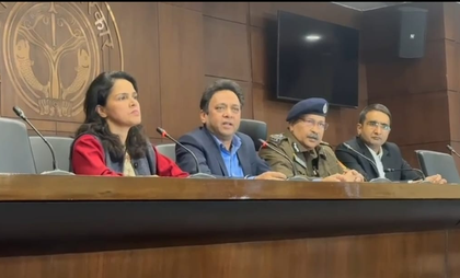 UP govt forms SIT to probe widespread codeine syrup smuggling racket | UP govt forms SIT to probe widespread codeine syrup smuggling racket UP govt forms SIT to probe widespread codeine syrup smuggling racket | UP govt forms SIT to probe widespread codeine syrup smuggling racket