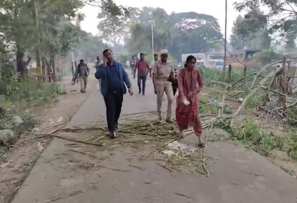 Odisha: Law and order breaks down in Malkangiri; internet suspended, heavy forces deployed | Odisha: Law and order breaks down in Malkangiri; internet suspended, heavy forces deployed