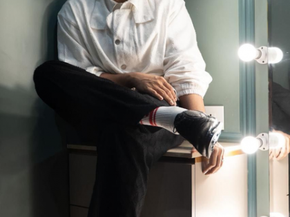 Ali Fazal joins Shakun Batra for his next film | Ali Fazal joins Shakun Batra for his next film Ali Fazal joins Shakun Batra for his next film | Ali Fazal joins Shakun Batra for his next film