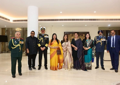 Shankar Mahadevan receives felicitation from Delhi CM for honouring armed forces through music | Shankar Mahadevan receives felicitation from Delhi CM for honouring armed forces through music Shankar Mahadevan receives felicitation from Delhi CM for honouring armed forces through music | Shankar Mahadevan receives felicitation from Delhi CM for honouring armed forces through music