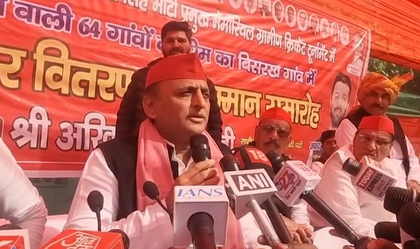 Akhilesh Yadav attacks Centre, UP govt over pollution, SIR exercise | Akhilesh Yadav attacks Centre, UP govt over pollution, SIR exercise