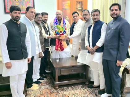 Telangana CM meets Kharge, Priyanka Gandhi, briefs them on Global Summit | Telangana CM meets Kharge, Priyanka Gandhi, briefs them on Global Summit