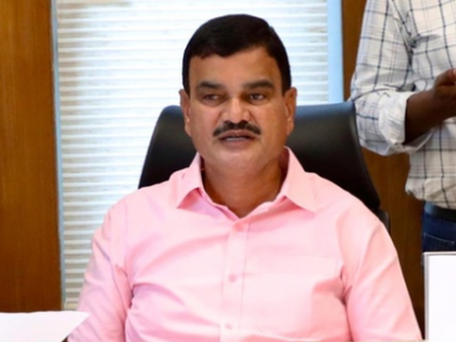 Eligible farmers to benefit from agricultural schemes: Maha Minister | Eligible farmers to benefit from agricultural schemes: Maha Minister