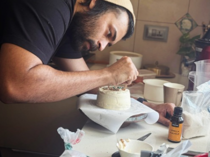 Varun Konidela quips his ‘focus level is baking a masterpiece’ as he perfects a cake | Varun Konidela quips his ‘focus level is baking a masterpiece’ as he perfects a cake