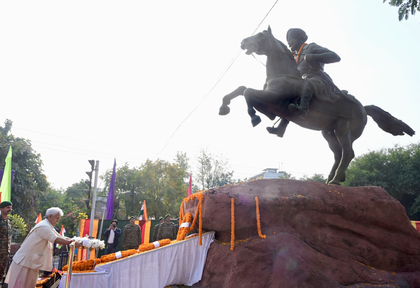 J&K L-G pays tribute to legendary warrior Zorawar Singh, says his vision inspired generations | J&K L-G pays tribute to legendary warrior Zorawar Singh, says his vision inspired generations J&K L-G pays tribute to legendary warrior Zorawar Singh, says his vision inspired generations | J&K L-G pays tribute to legendary warrior Zorawar Singh, says his vision inspired generations