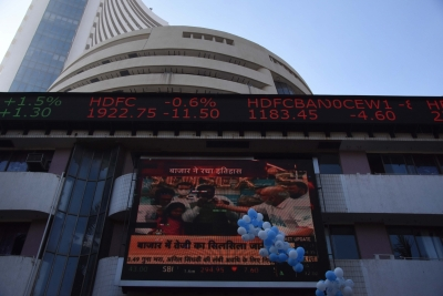 Sensex, Nifty extend gains as metal stocks rally | Sensex, Nifty extend gains as metal stocks rally