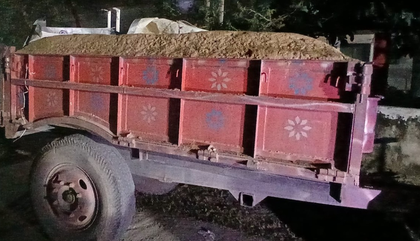 Crackdown against sand mafia, 9 tractors seized during raid in Patna | Crackdown against sand mafia, 9 tractors seized during raid in Patna