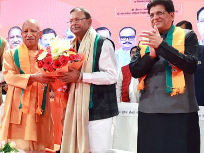 'Booth is the battlefield; SIR is the weapon': CM Yogi calls do-or-die fight against fake voters | 'Booth is the battlefield; SIR is the weapon': CM Yogi calls do-or-die fight against fake voters 'Booth is the battlefield; SIR is the weapon': CM Yogi calls do-or-die fight against fake voters | 'Booth is the battlefield; SIR is the weapon': CM Yogi calls do-or-die fight against fake voters