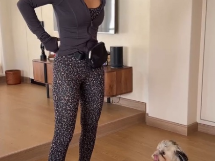 Soha Ali Khan's gym plan turns into a fun puppy chase | Soha Ali Khan's gym plan turns into a fun puppy chase Soha Ali Khan's gym plan turns into a fun puppy chase | Soha Ali Khan's gym plan turns into a fun puppy chase