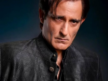 Smriti Irani lauds Akshaye Khanne for 'surpassing all expectations' in Dhurandhar: 'De do Oscar' | Smriti Irani lauds Akshaye Khanne for 'surpassing all expectations' in Dhurandhar: 'De do Oscar' Smriti Irani lauds Akshaye Khanne for 'surpassing all expectations' in Dhurandhar: 'De do Oscar' | Smriti Irani lauds Akshaye Khanne for 'surpassing all expectations' in Dhurandhar: 'De do Oscar'