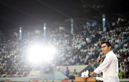 Abhishek Banerjee: Challenges to keep the flock together amid Trinamool bickering | Abhishek Banerjee: Challenges to keep the flock together amid Trinamool bickering