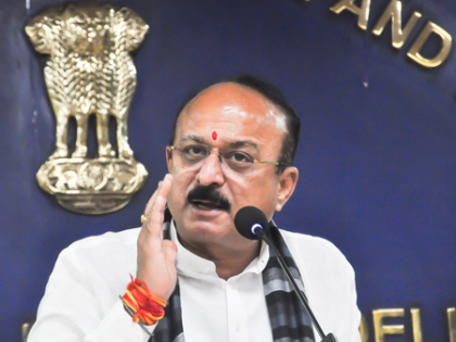 No physical classes for primary students due to dip in air quality: Delhi govt | No physical classes for primary students due to dip in air quality: Delhi govt No physical classes for primary students due to dip in air quality: Delhi govt | No physical classes for primary students due to dip in air quality: Delhi govt