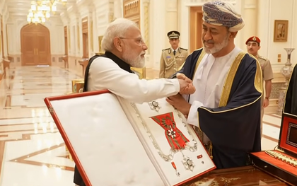 Oman Sultan confers national award on PM Modi — his 29th global honour | Oman Sultan confers national award on PM Modi — his 29th global honour Oman Sultan confers national award on PM Modi — his 29th global honour | Oman Sultan confers national award on PM Modi — his 29th global honour
