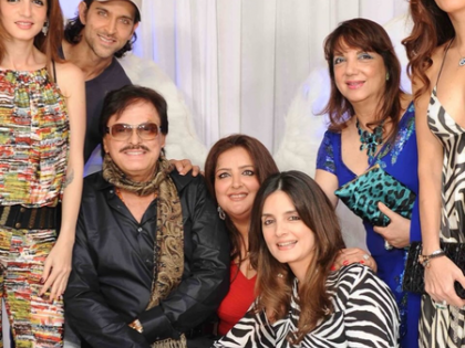 Hrithik Roshan’s mother remembers his late former MIL Zarine Khan with a beautiful throwback family picture | Hrithik Roshan’s mother remembers his late former MIL Zarine Khan with a beautiful throwback family picture Hrithik Roshan’s mother remembers his late former MIL Zarine Khan with a beautiful throwback family picture | Hrithik Roshan’s mother remembers his late former MIL Zarine Khan with a beautiful throwback family picture