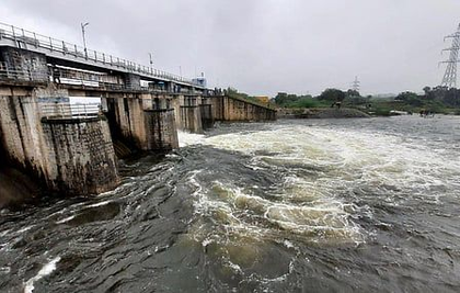 Chembarambakkam reservoir in Chennai reaches full capacity after three decades, triggering floods | Chembarambakkam reservoir in Chennai reaches full capacity after three decades, triggering floods Chembarambakkam reservoir in Chennai reaches full capacity after three decades, triggering floods | Chembarambakkam reservoir in Chennai reaches full capacity after three decades, triggering floods