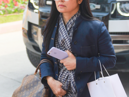 Cash-for-query row: Delhi HC grants relief to Mahua Moitra, sets aside Lokpal sanction to CBI | Cash-for-query row: Delhi HC grants relief to Mahua Moitra, sets aside Lokpal sanction to CBI Cash-for-query row: Delhi HC grants relief to Mahua Moitra, sets aside Lokpal sanction to CBI | Cash-for-query row: Delhi HC grants relief to Mahua Moitra, sets aside Lokpal sanction to CBI