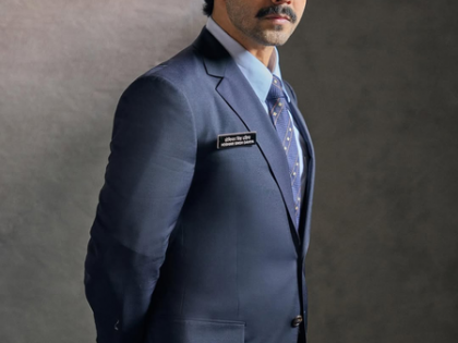 Varun Dhawan on undergoing gruelling schedule & shooting at real locations for 'Border 2' | Varun Dhawan on undergoing gruelling schedule & shooting at real locations for 'Border 2' Varun Dhawan on undergoing gruelling schedule & shooting at real locations for 'Border 2' | Varun Dhawan on undergoing gruelling schedule & shooting at real locations for 'Border 2'