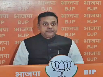 BJP slams Mamata for issuing 'veiled threats' against HM Shah during Bengal visit | BJP slams Mamata for issuing 'veiled threats' against HM Shah during Bengal visit BJP slams Mamata for issuing 'veiled threats' against HM Shah during Bengal visit | BJP slams Mamata for issuing 'veiled threats' against HM Shah during Bengal visit