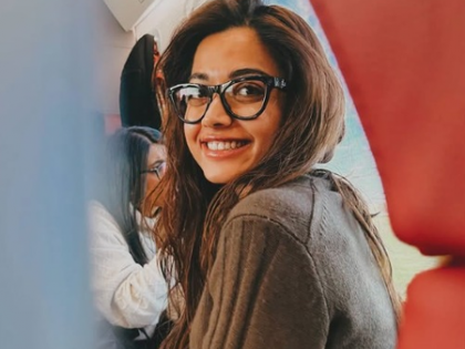 Rashmika Mandanna’s New Year wish: Let's all start the new year with love, gratitude | Rashmika Mandanna’s New Year wish: Let's all start the new year with love, gratitude Rashmika Mandanna’s New Year wish: Let's all start the new year with love, gratitude | Rashmika Mandanna’s New Year wish: Let's all start the new year with love, gratitude