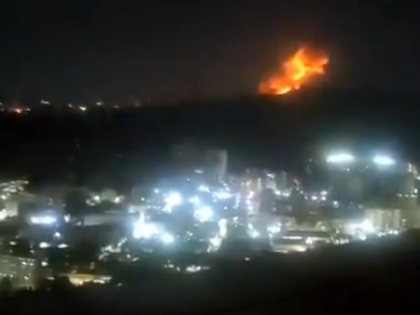 Venezuela accuses US of 'serious military aggression' after explosions rock Caracas | Venezuela accuses US of 'serious military aggression' after explosions rock Caracas Venezuela accuses US of 'serious military aggression' after explosions rock Caracas | Venezuela accuses US of 'serious military aggression' after explosions rock Caracas