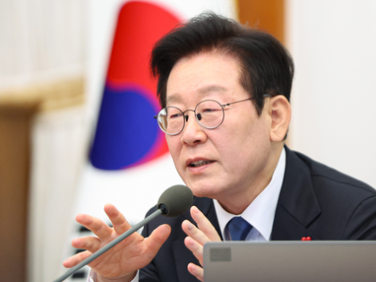 South Korea orders protection of its nationals in Venezuela, President says evacuation plans prepared | South Korea orders protection of its nationals in Venezuela, President says evacuation plans prepared South Korea orders protection of its nationals in Venezuela, President says evacuation plans prepared | South Korea orders protection of its nationals in Venezuela, President says evacuation plans prepared