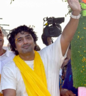 Trinamool MP Dev, Indian cricketer Mohammed Shami summoned for SIR hearing in Kolkata | Trinamool MP Dev, Indian cricketer Mohammed Shami summoned for SIR hearing in Kolkata Trinamool MP Dev, Indian cricketer Mohammed Shami summoned for SIR hearing in Kolkata | Trinamool MP Dev, Indian cricketer Mohammed Shami summoned for SIR hearing in Kolkata