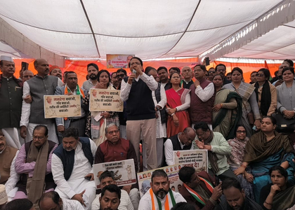 Congress holds march in Ranchi against new law replacing MGNREGA | Congress holds march in Ranchi against new law replacing MGNREGA Congress holds march in Ranchi against new law replacing MGNREGA | Congress holds march in Ranchi against new law replacing MGNREGA