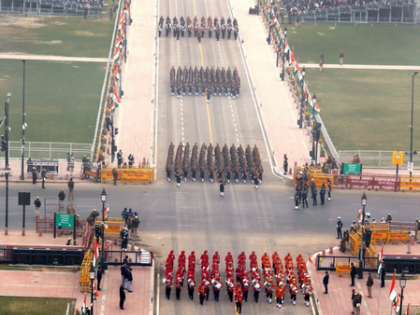 Nearly 3,000 tickets for R-Day Parade, Beating Retreat sold online on Day 1 | Nearly 3,000 tickets for R-Day Parade, Beating Retreat sold online on Day 1 Nearly 3,000 tickets for R-Day Parade, Beating Retreat sold online on Day 1 | Nearly 3,000 tickets for R-Day Parade, Beating Retreat sold online on Day 1