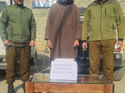 Heroin worth lakhs seized in J&K's Pulwama, 1 held | Heroin worth lakhs seized in J&K's Pulwama, 1 held Heroin worth lakhs seized in J&K's Pulwama, 1 held | Heroin worth lakhs seized in J&K's Pulwama, 1 held