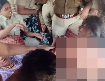 K'taka shocker: BJP woman worker assaulted, stripped by cops over SIR row | K'taka shocker: BJP woman worker assaulted, stripped by cops over SIR row K'taka shocker: BJP woman worker assaulted, stripped by cops over SIR row | K'taka shocker: BJP woman worker assaulted, stripped by cops over SIR row