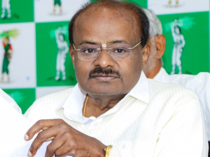 Ballari violence: Kumaraswamy slams Shivakumar for holding police officers' meeting | Ballari violence: Kumaraswamy slams Shivakumar for holding police officers' meeting Ballari violence: Kumaraswamy slams Shivakumar for holding police officers' meeting | Ballari violence: Kumaraswamy slams Shivakumar for holding police officers' meeting