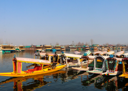 Weather improves in J&K; snowfall in upper reaches likely | Weather improves in J&K; snowfall in upper reaches likely Weather improves in J&K; snowfall in upper reaches likely | Weather improves in J&K; snowfall in upper reaches likely