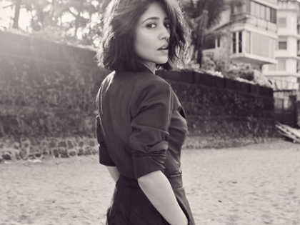 Shweta Tripathi on 'Palkon Pe': It doesn’t shy away from uncomfortable questions | Shweta Tripathi on 'Palkon Pe': It doesn’t shy away from uncomfortable questions Shweta Tripathi on 'Palkon Pe': It doesn’t shy away from uncomfortable questions | Shweta Tripathi on 'Palkon Pe': It doesn’t shy away from uncomfortable questions