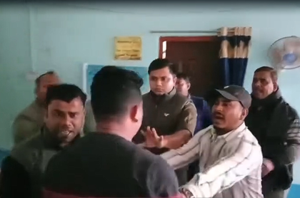 Trinamool youth leader harasses BDO in Bengal's Murshidabad, video goes viral | Trinamool youth leader harasses BDO in Bengal's Murshidabad, video goes viral Trinamool youth leader harasses BDO in Bengal's Murshidabad, video goes viral | Trinamool youth leader harasses BDO in Bengal's Murshidabad, video goes viral