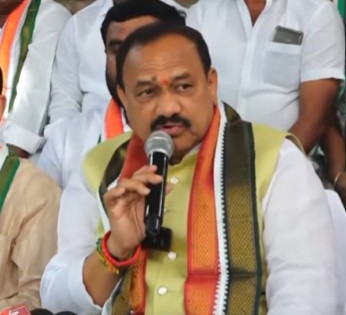 T’gana Cong MLC triggers row over ‘Lord Ram’ remark; BJP hits back | T’gana Cong MLC triggers row over ‘Lord Ram’ remark; BJP hits back T’gana Cong MLC triggers row over ‘Lord Ram’ remark; BJP hits back | T’gana Cong MLC triggers row over ‘Lord Ram’ remark; BJP hits back
