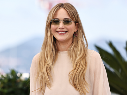 Jennifer Lawrence: I identify as a stay-at-home mom | Jennifer Lawrence: I identify as a stay-at-home mom