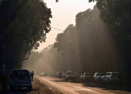 Delhi-NCR air remains in ‘very poor’ category; winter chill eases | Delhi-NCR air remains in ‘very poor’ category; winter chill eases Delhi-NCR air remains in ‘very poor’ category; winter chill eases | Delhi-NCR air remains in ‘very poor’ category; winter chill eases