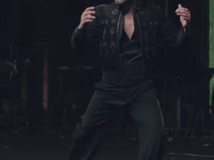 Stebin Ben charms with smooth dance moves, wife Nupur Sanon proudly calls him ‘Mine’ | Stebin Ben charms with smooth dance moves, wife Nupur Sanon proudly calls him ‘Mine’ Stebin Ben charms with smooth dance moves, wife Nupur Sanon proudly calls him ‘Mine’ | Stebin Ben charms with smooth dance moves, wife Nupur Sanon proudly calls him ‘Mine’