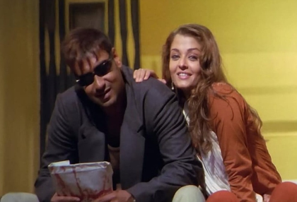 Ajay Devgn teases Akshay Kumar with ‘Ladki Ka Chakkar, Raju Bhaiya’ as 'Khakee' turns 21 | Ajay Devgn teases Akshay Kumar with ‘Ladki Ka Chakkar, Raju Bhaiya’ as 'Khakee' turns 21 Ajay Devgn teases Akshay Kumar with ‘Ladki Ka Chakkar, Raju Bhaiya’ as 'Khakee' turns 21 | Ajay Devgn teases Akshay Kumar with ‘Ladki Ka Chakkar, Raju Bhaiya’ as 'Khakee' turns 21