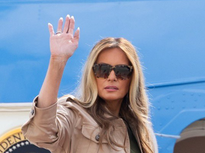 Melania Trump to ring NYSE opening bell | Melania Trump to ring NYSE opening bell Melania Trump to ring NYSE opening bell | Melania Trump to ring NYSE opening bell