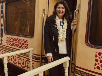 Anshula Kapoor treats herself to royalty on ‘Palace on Wheels’ train, enjoys hair styling session on in-train salon | Anshula Kapoor treats herself to royalty on ‘Palace on Wheels’ train, enjoys hair styling session on in-train salon Anshula Kapoor treats herself to royalty on ‘Palace on Wheels’ train, enjoys hair styling session on in-train salon | Anshula Kapoor treats herself to royalty on ‘Palace on Wheels’ train, enjoys hair styling session on in-train salon