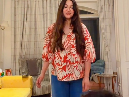 Gauahar Khan shares the mom edition of the popular 'Teri Dulhan Sajaungi' trend | Gauahar Khan shares the mom edition of the popular 'Teri Dulhan Sajaungi' trend Gauahar Khan shares the mom edition of the popular 'Teri Dulhan Sajaungi' trend | Gauahar Khan shares the mom edition of the popular 'Teri Dulhan Sajaungi' trend