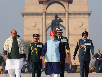 PM Modi's maroon Pagdi steals spotlight on 77th Republic Day | PM Modi's maroon Pagdi steals spotlight on 77th Republic Day PM Modi's maroon Pagdi steals spotlight on 77th Republic Day | PM Modi's maroon Pagdi steals spotlight on 77th Republic Day